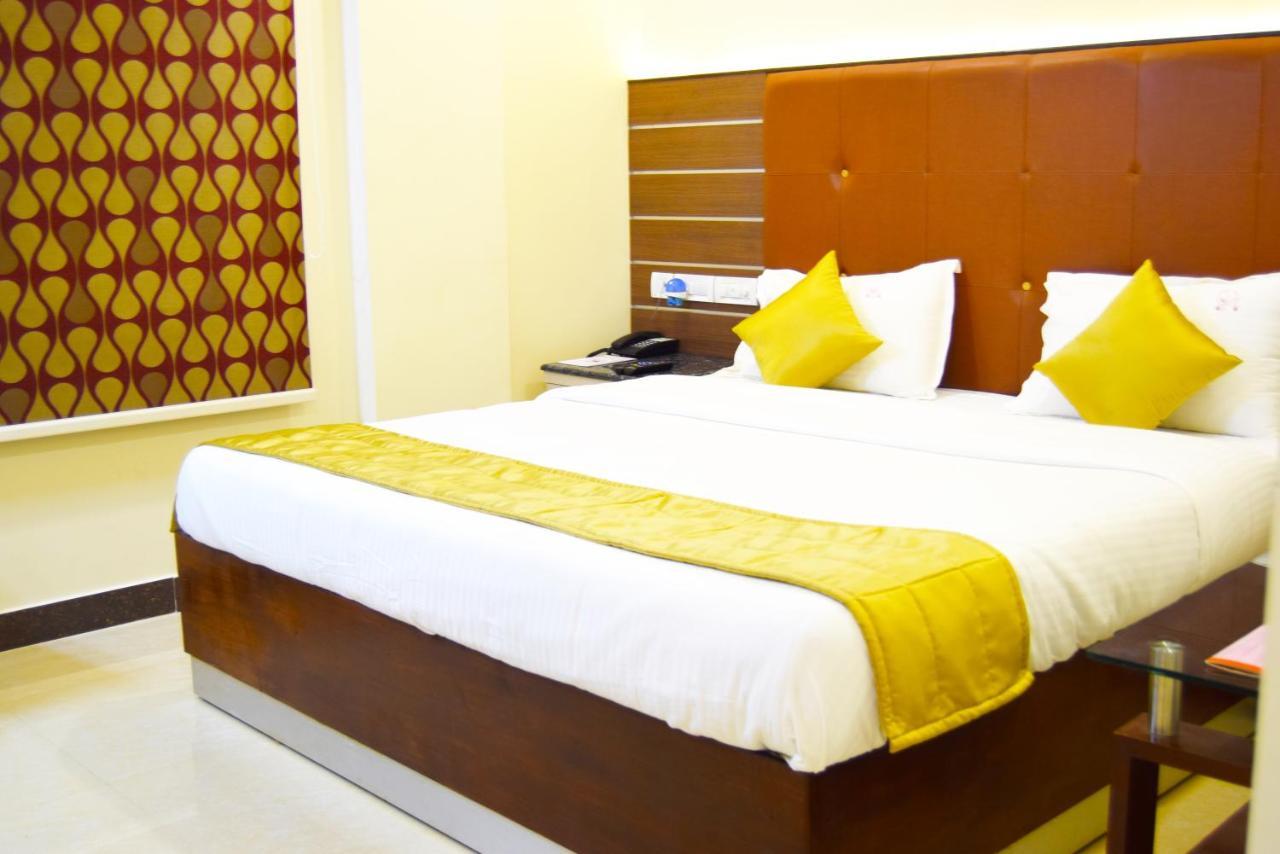 Thiviyam Airport Hotel Ченнаи Экстерьер фото